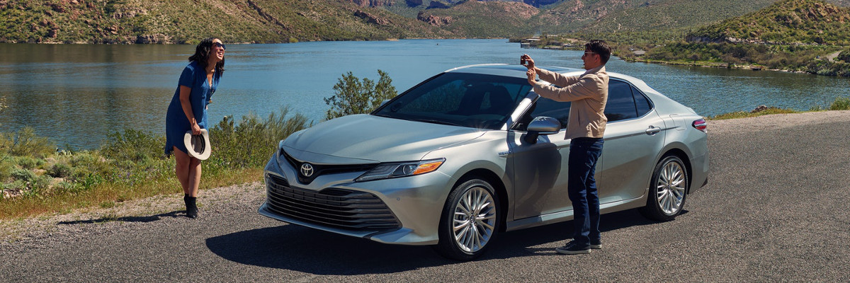 2018 Toyota Camry Le Vs Xle Braintree Ma Test Drive The 2018 Toyota Camry Le And Xle Trims