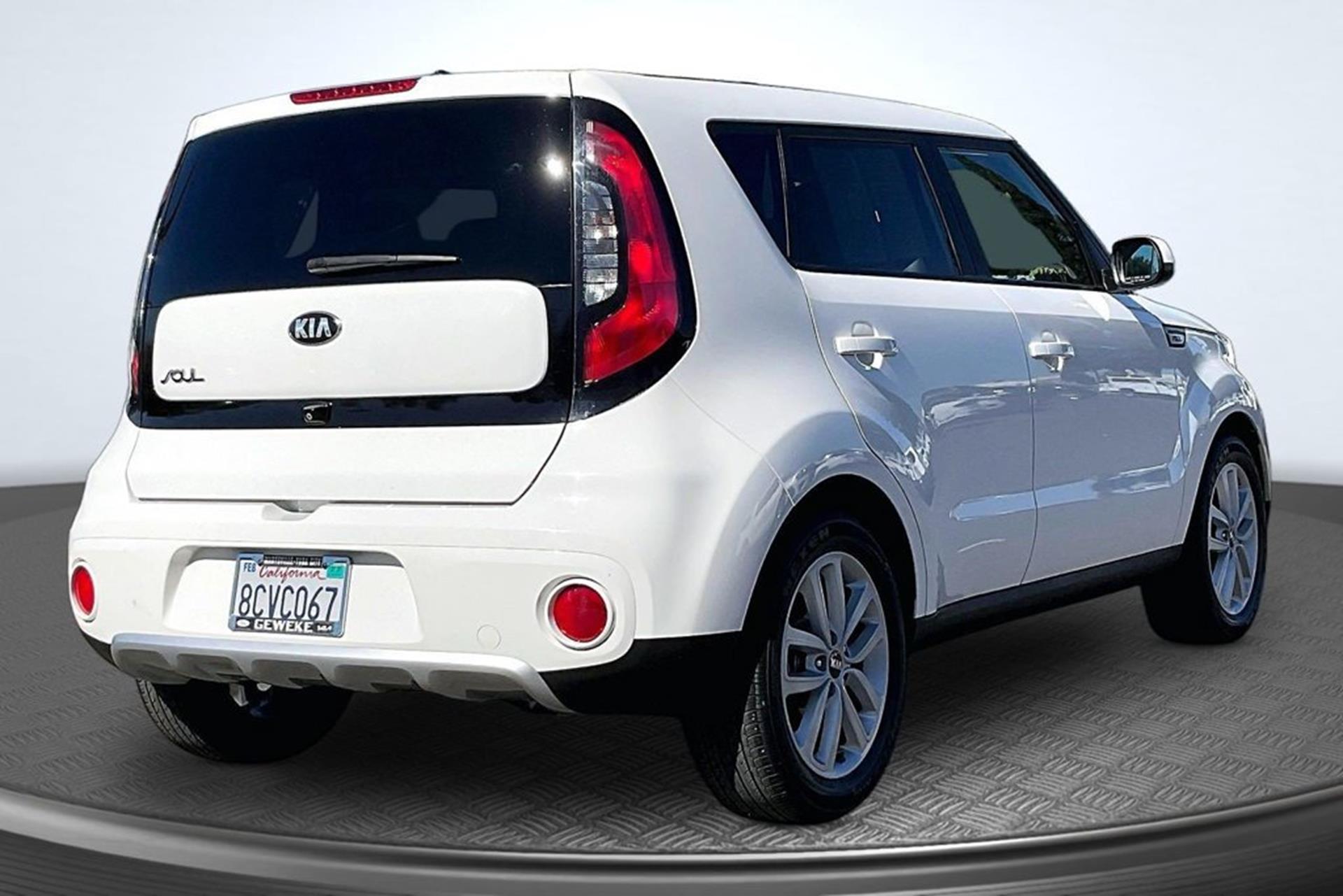 2018 Kia Soul +