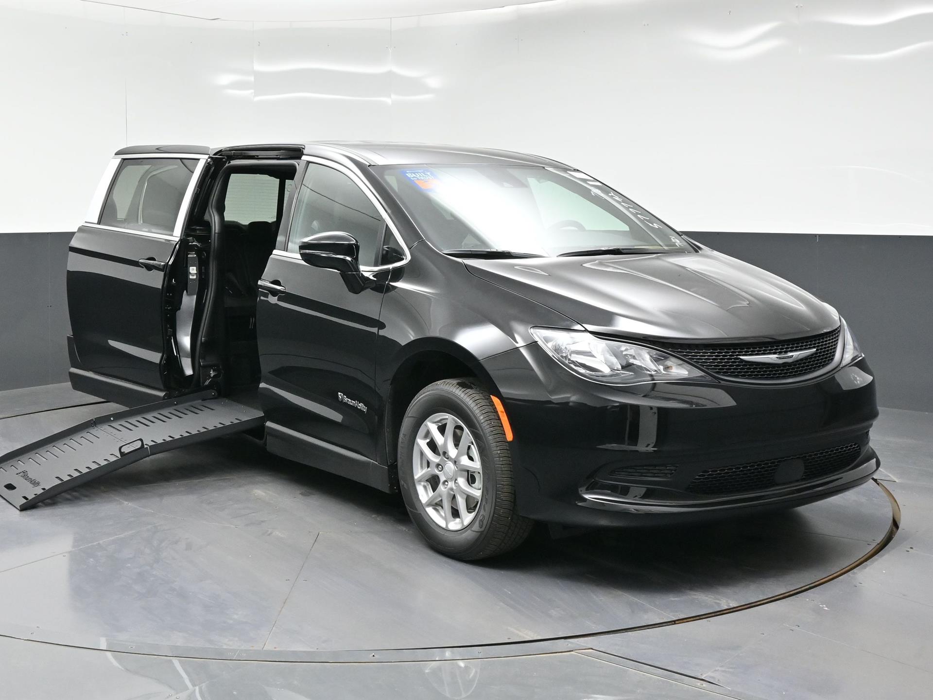 2027 Chrysler Voyager