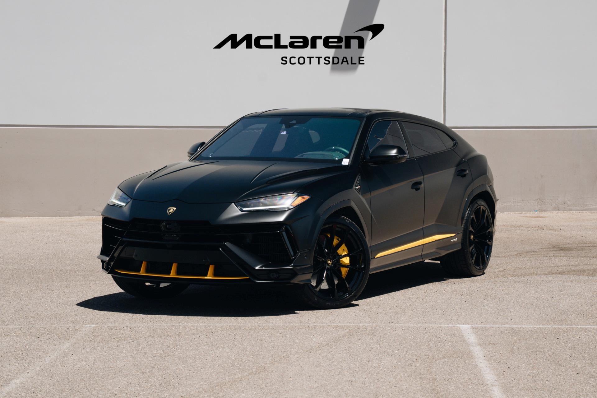 /2024 Lamborghini Urus
