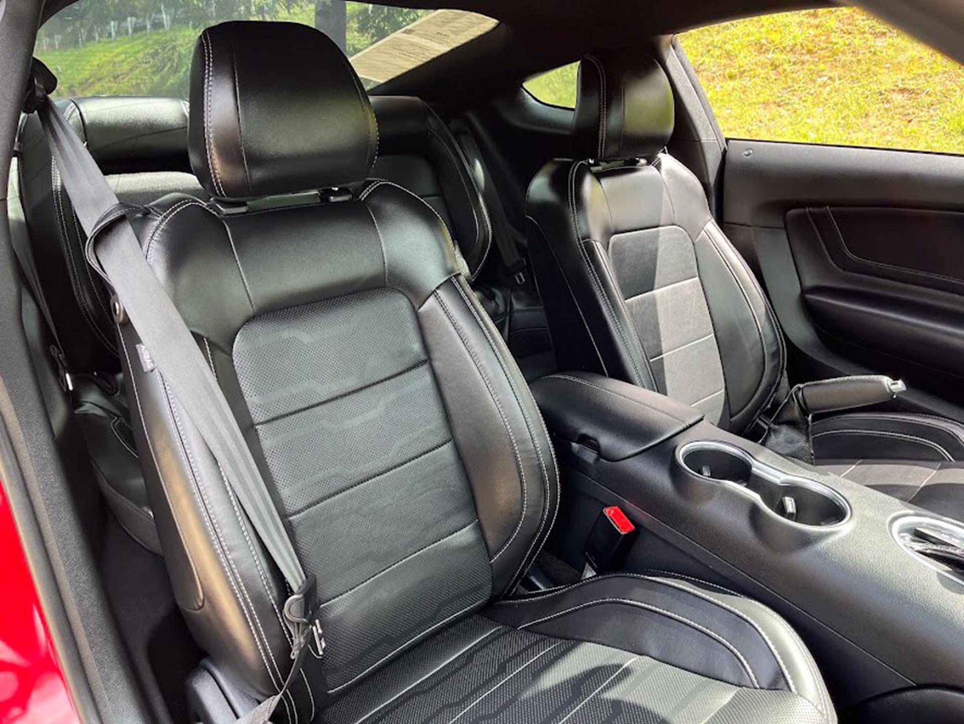 2021 Ford Mustang GT Premium - Photo 36