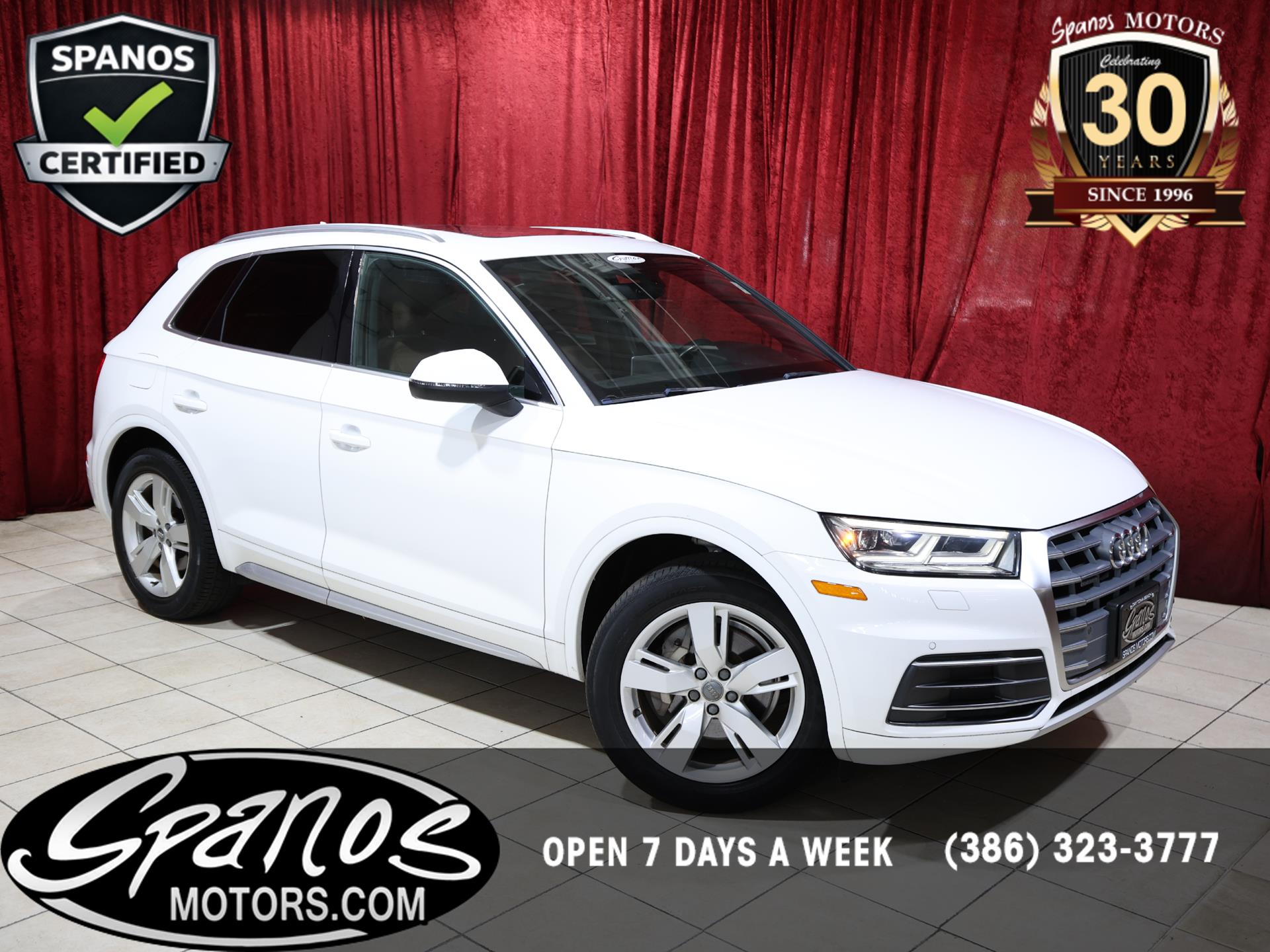 2018 Audi Q5 2.0T quattro S tronic Premium Plus's photo
