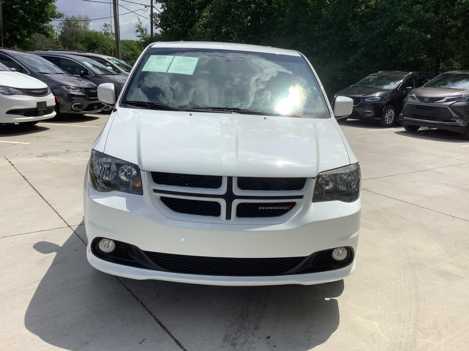 Used 2017 Dodge Grand Caravan GT with VIN 2C4RDGEG3HR749306 for sale in Louisville, KY