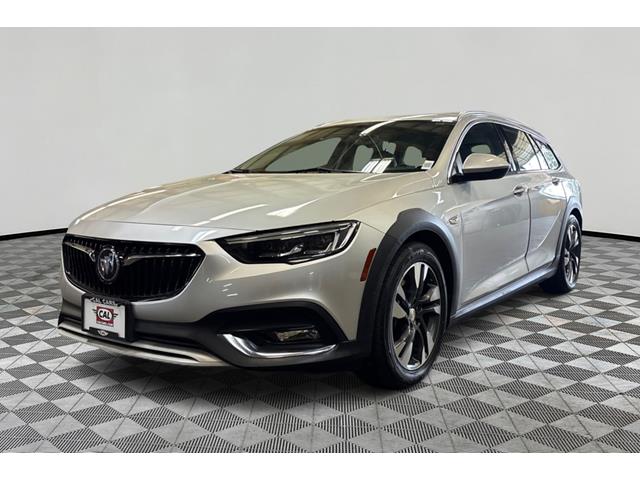Quicksilver Metallic 2018 Buick Regal TourX Essence AWD Wagon All-Wheel Drive 8-Speed Automatic
