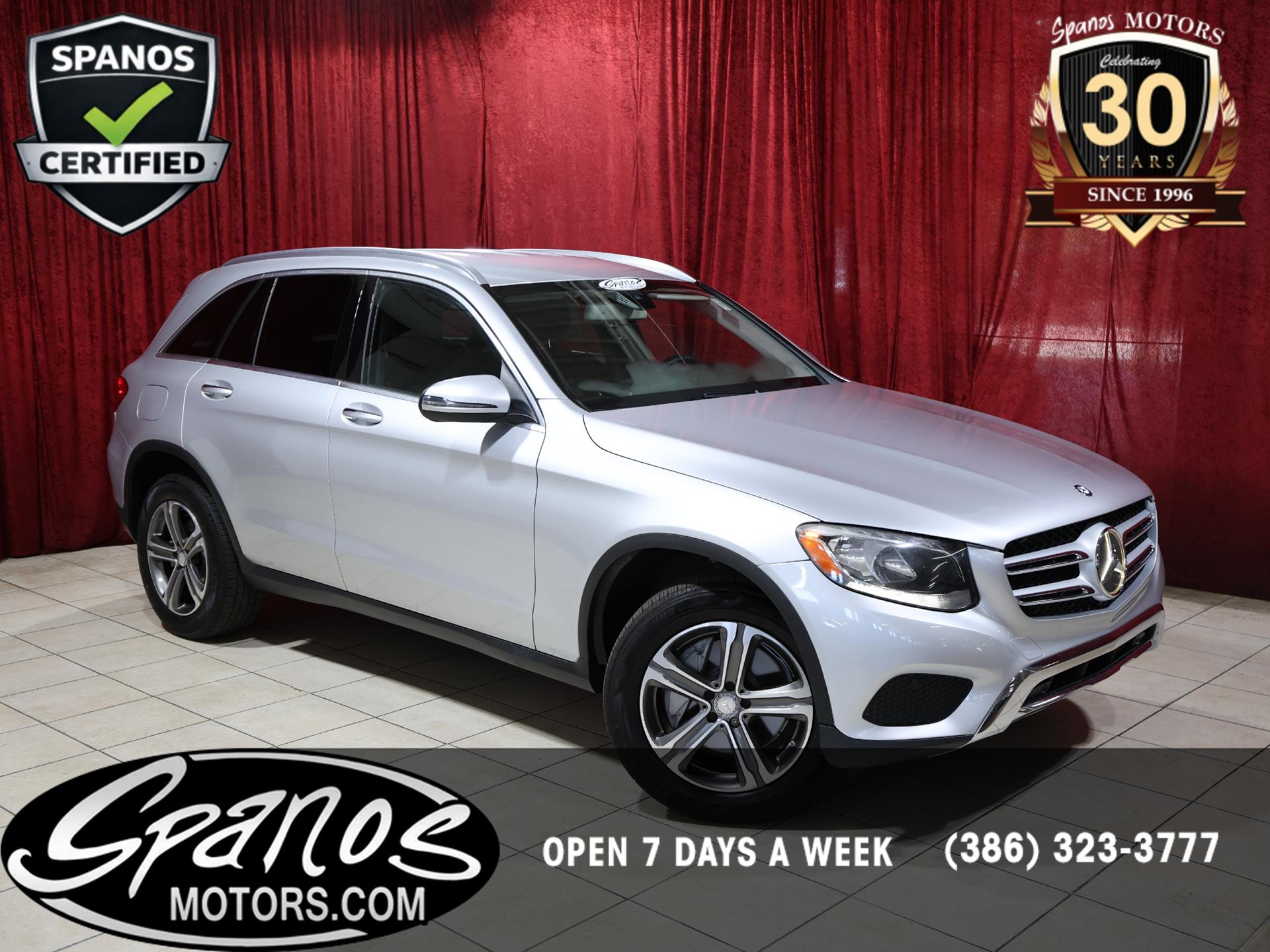 2016 Mercedes-Benz GLC GLC300's photo