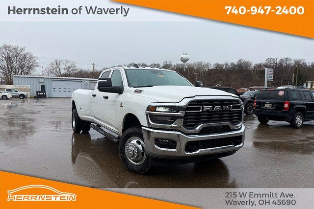 2026 RAM 3500 Tradesman Crew Cab LB DRW 4WD
