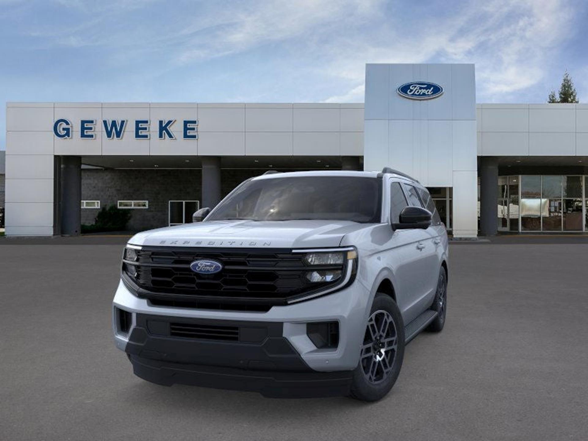 2025 Ford Expedition Active's photo