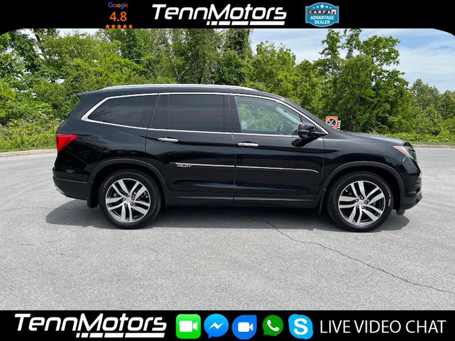 2017 Honda Pilot 2WD Touring's photo