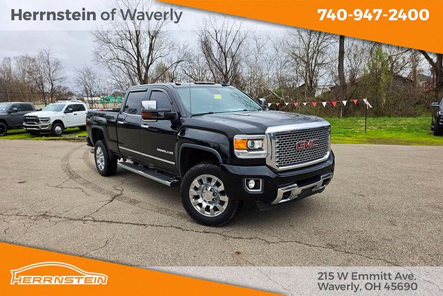 2015 GMC Sierra 2500HD Denali Crew Cab SB 4WD