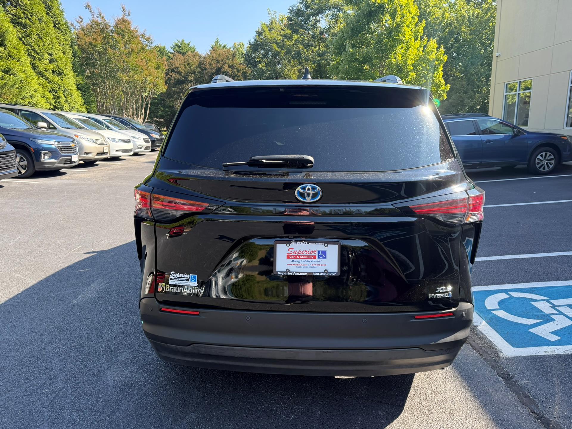 PRE OWNED 2021 Toyota Sienna XLE