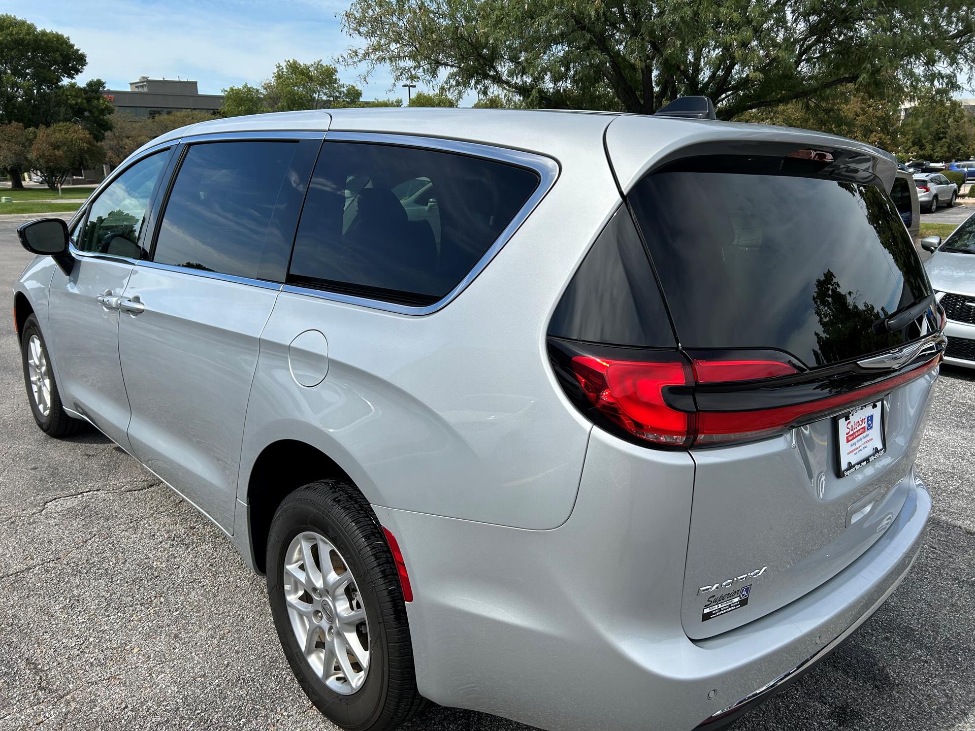 PRE OWNED 2024 Chrysler Pacifica Touring L