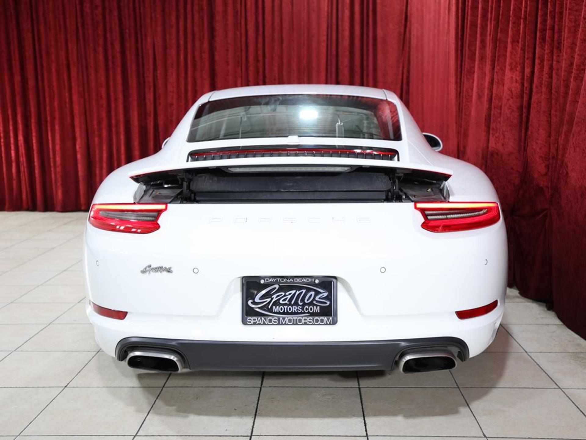 2017 Porsche 911 10