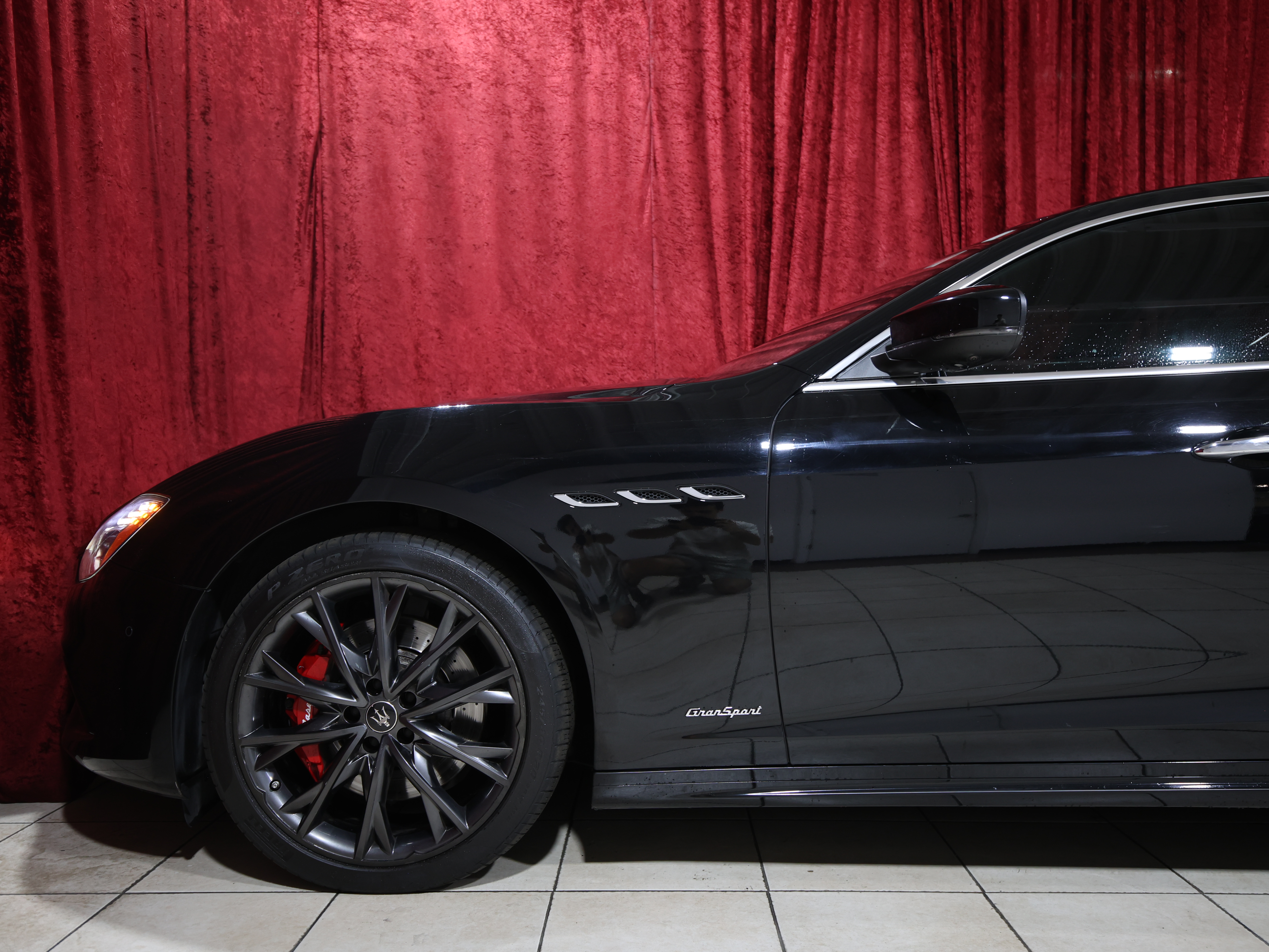 2021 Maserati Ghibli ZAM57YSS2M1365760 - Spanos Motors