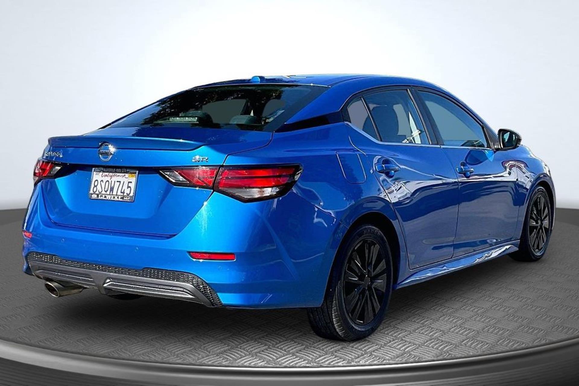 2020 Nissan Sentra SR CVT's photo