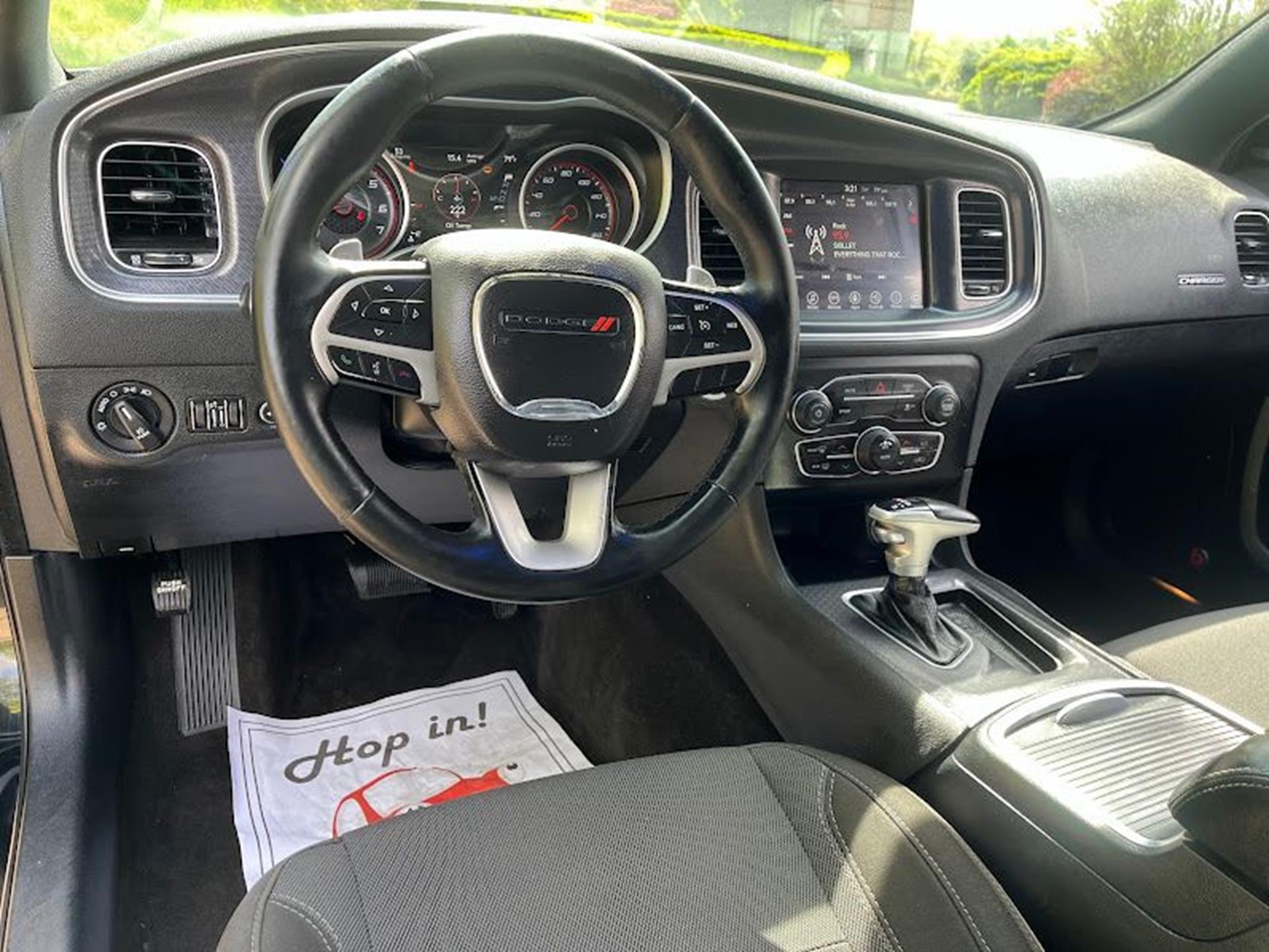 2017 Dodge Charger R/T - Photo 8