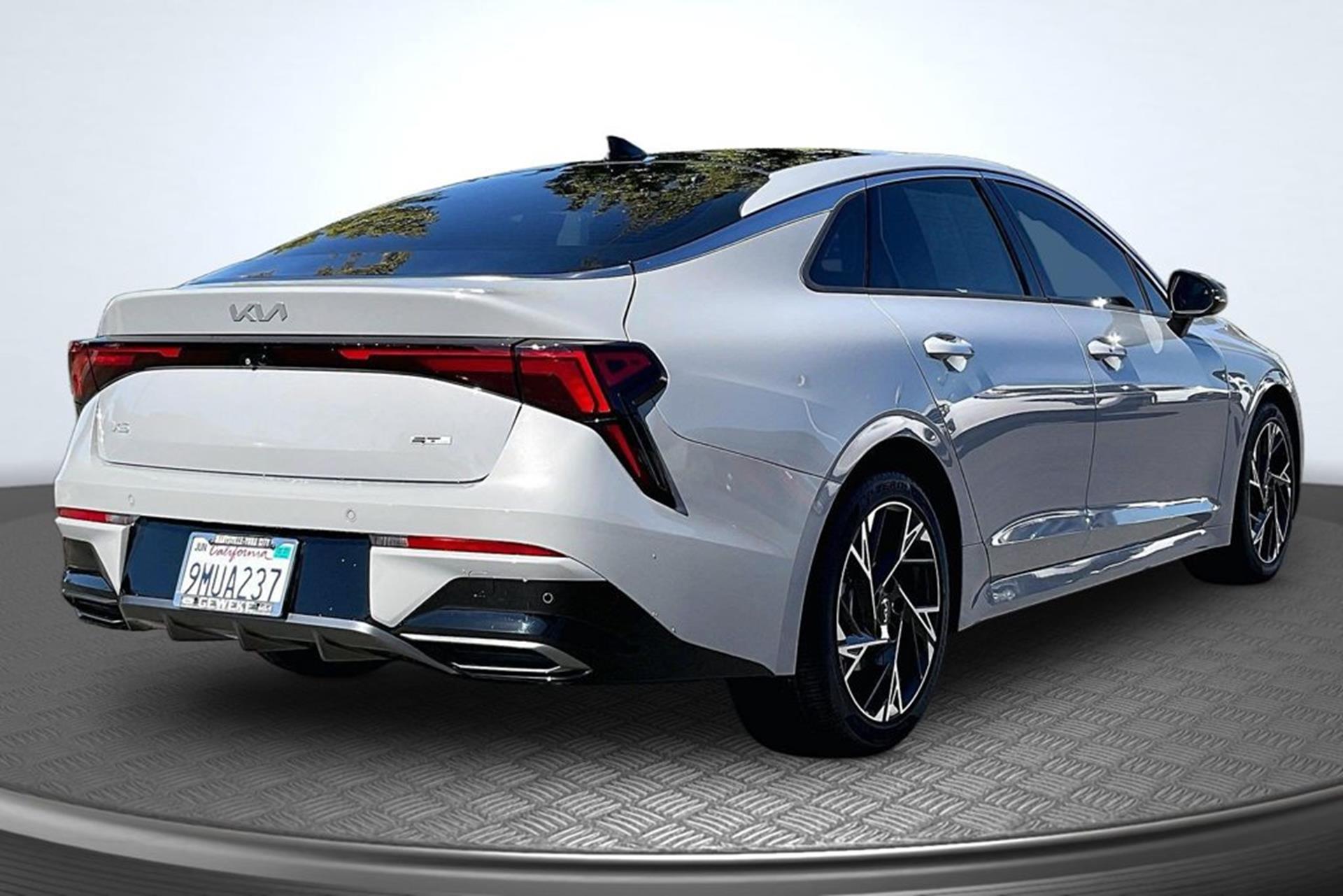 2025 Kia K5