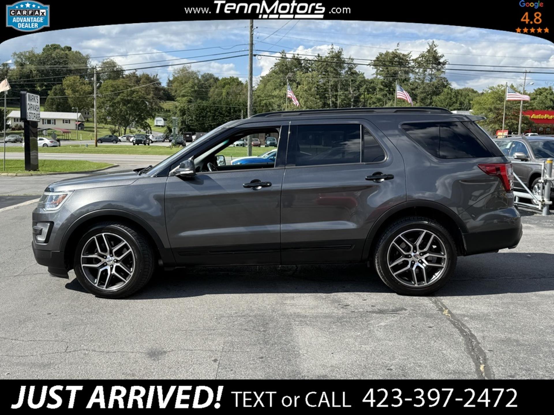 2017 Ford Explorer Sport photo 4