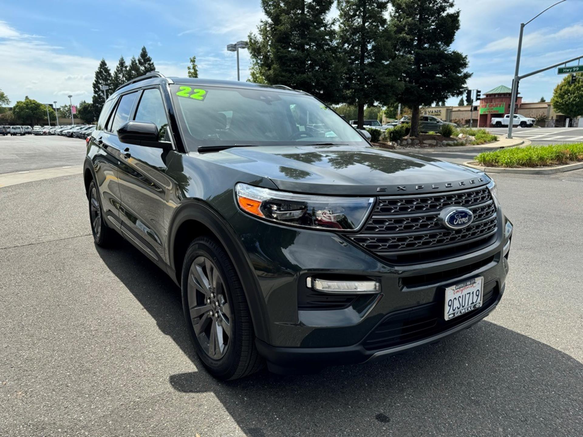 Used 2022 Ford Explorer XLT with VIN 1FMSK8DH6NGB92178 for sale in Yuba City, CA