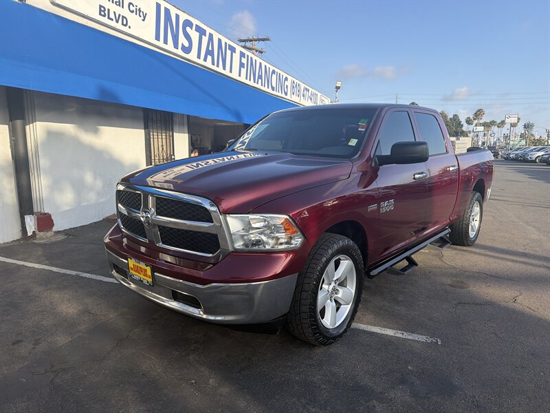 2017 RAM 1500 SLT Crew Cab 4x4 6'4" Box's photo