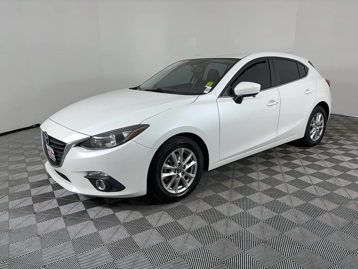 2014 Mazda MAZDA3 i Touring Hatchback