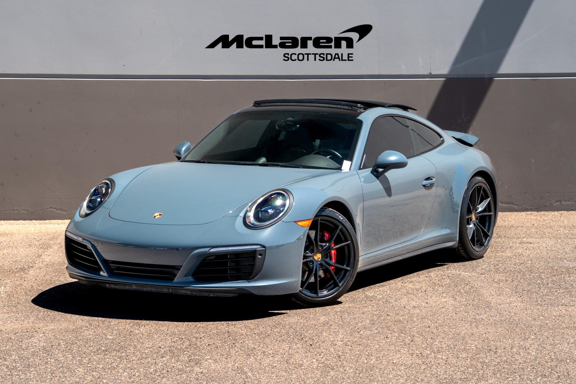 /2018 Porsche 911
