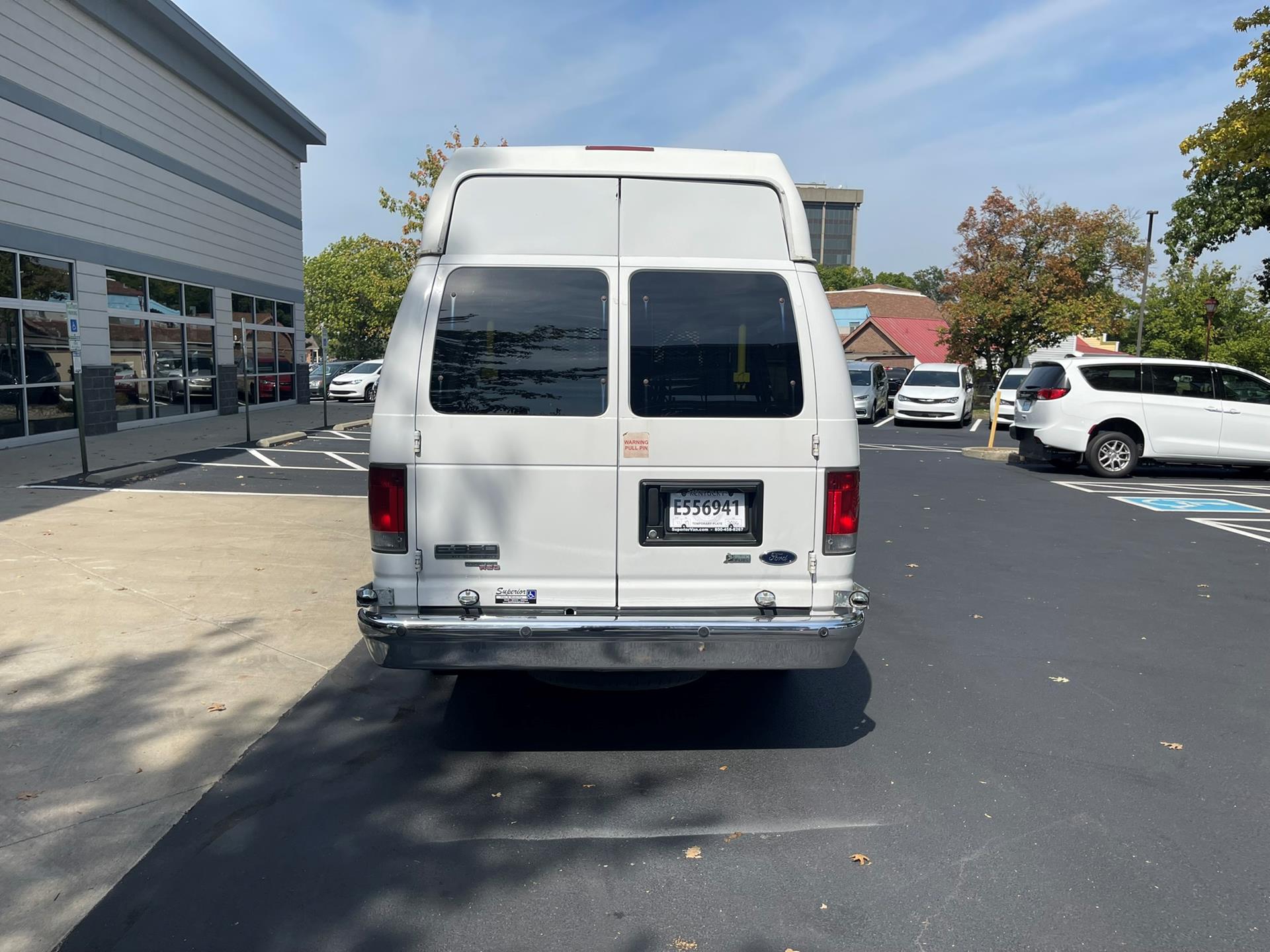 PRE OWNED 2010 Ford Econoline Wagon E350 Super Duty XL