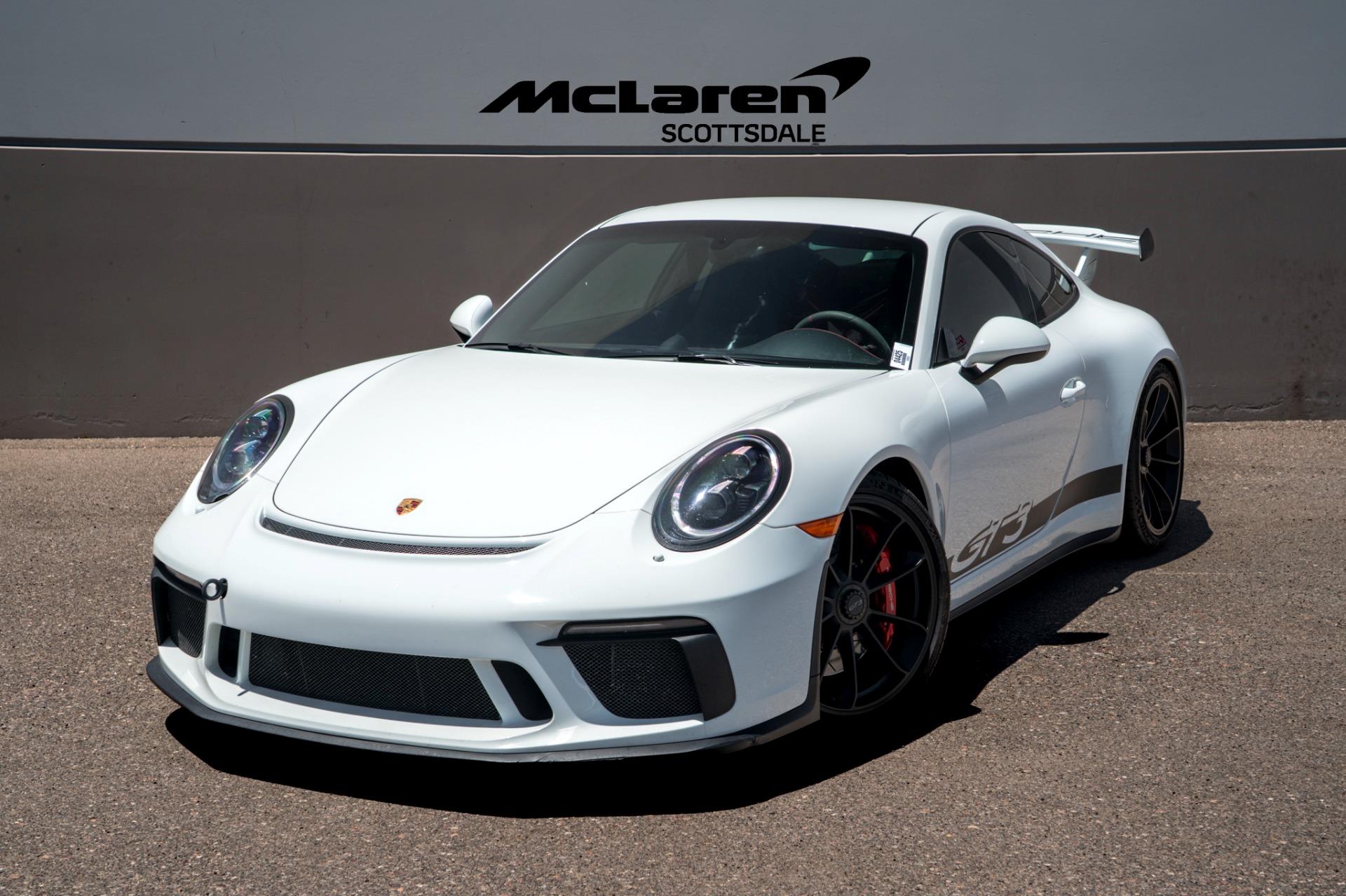 /2018 Porsche 911