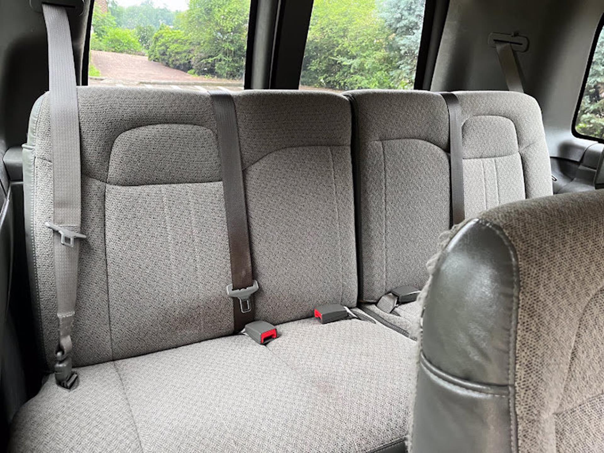 2018 Chevrolet Express Passenger LT - Photo 43