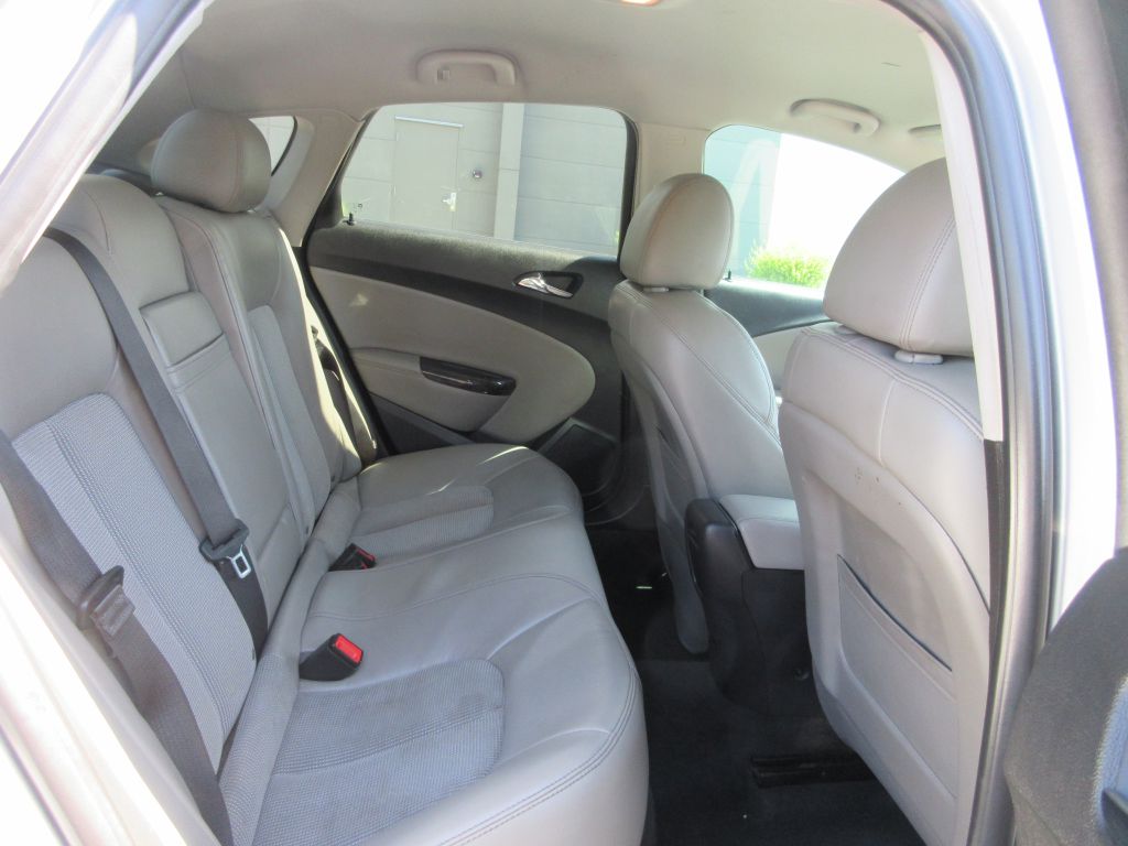 Car Image 11