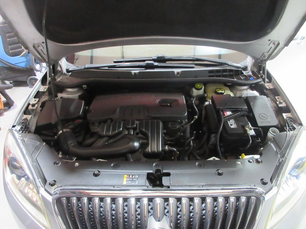 Car Image 13