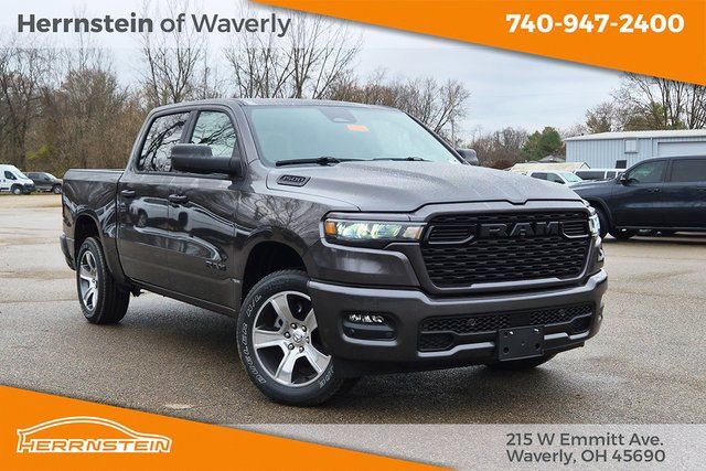2026 RAM 1500 Express Crew Cab 4WD
