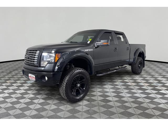 Tuxedo Black Metallic 2011 Ford F-150 FX4 SuperCrew 4WD Pickup Truck Four-Wheel Drive 6-Speed Automatic