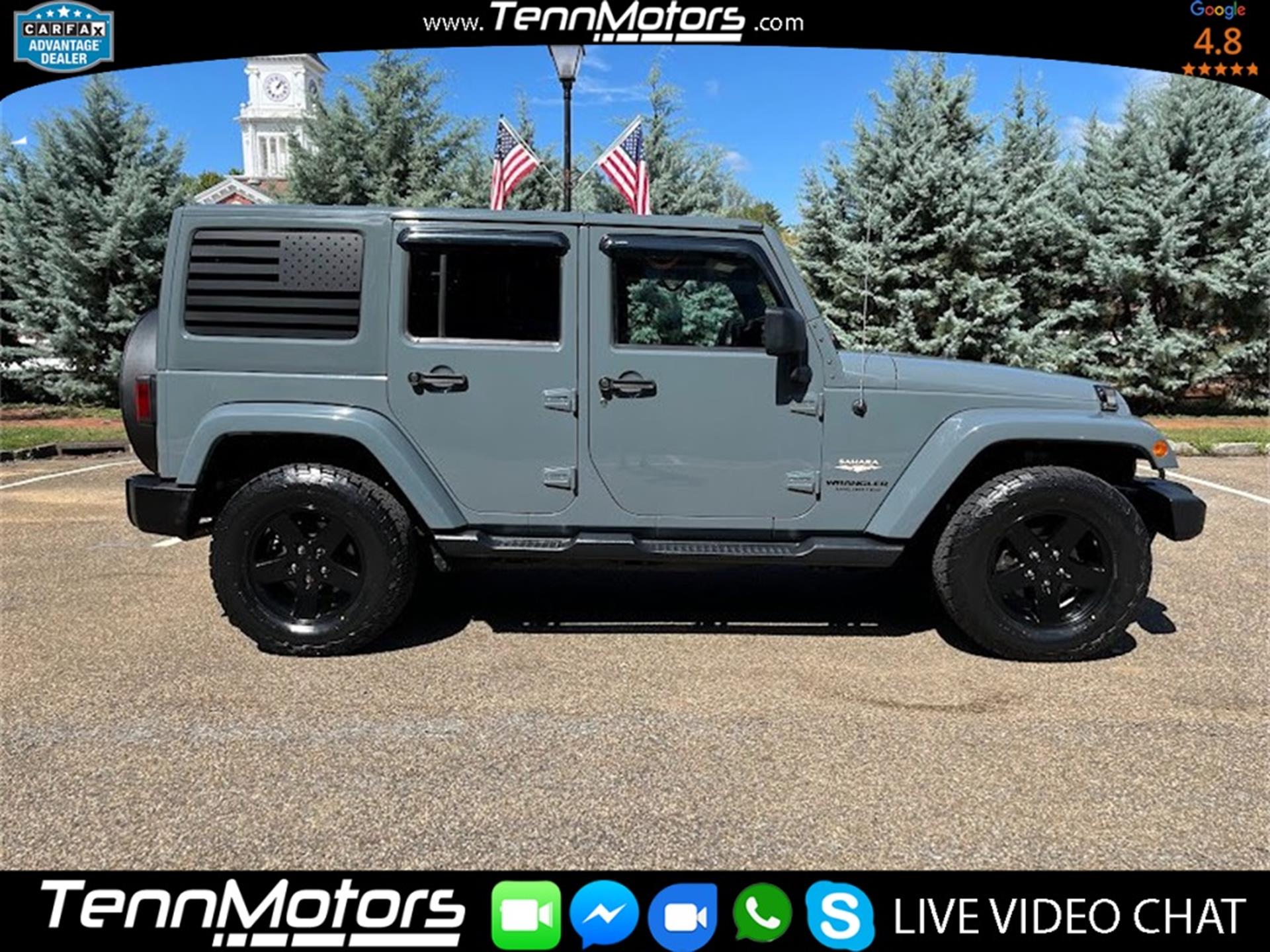 2014 Jeep Wrangler Unlimited Sahara photo 2