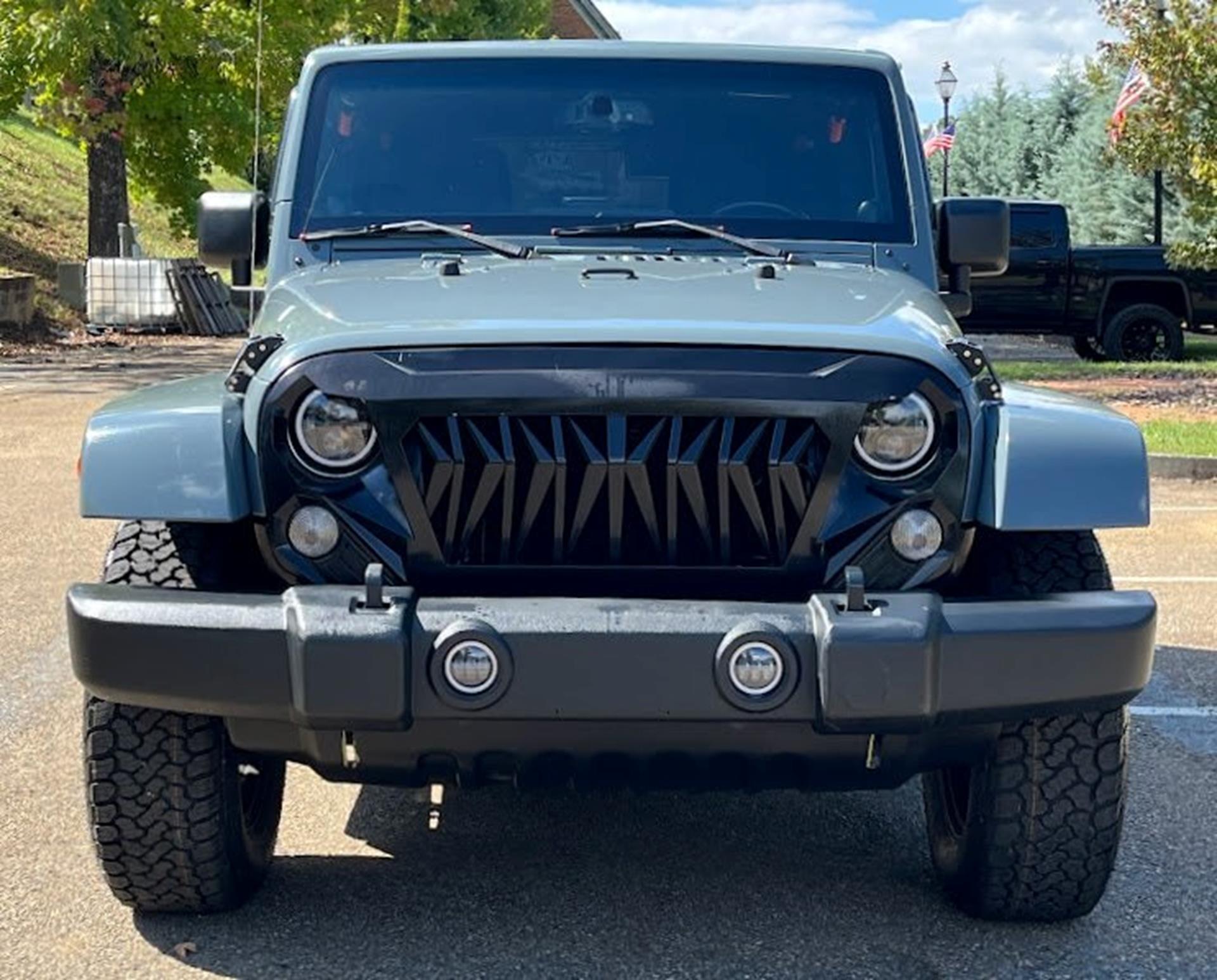 2014 Jeep Wrangler Unlimited Sahara photo 23