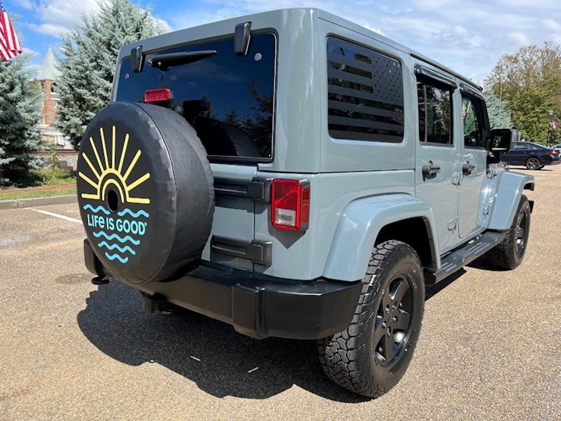 2014 Jeep Wrangler Unlimited Sahara photo 29