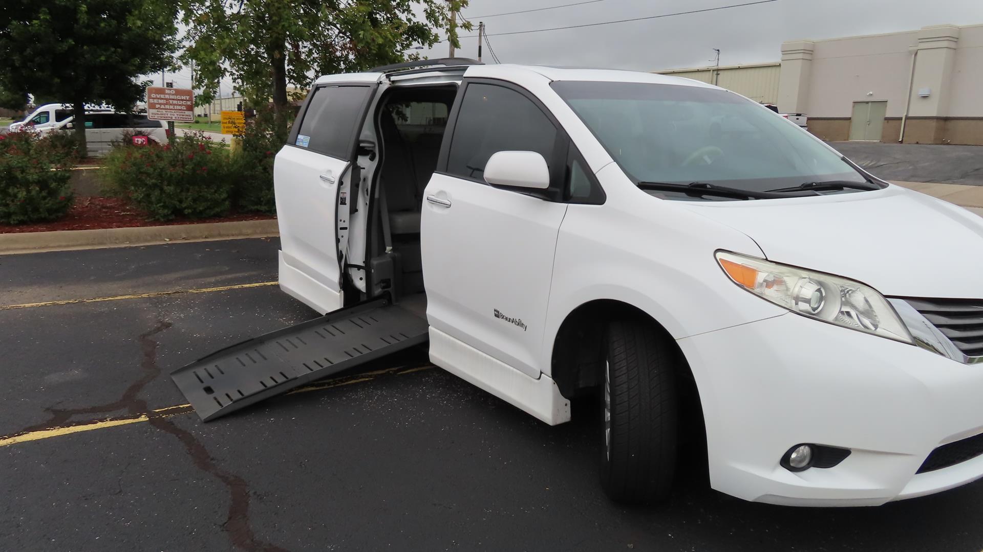 2011 Toyota Sienna