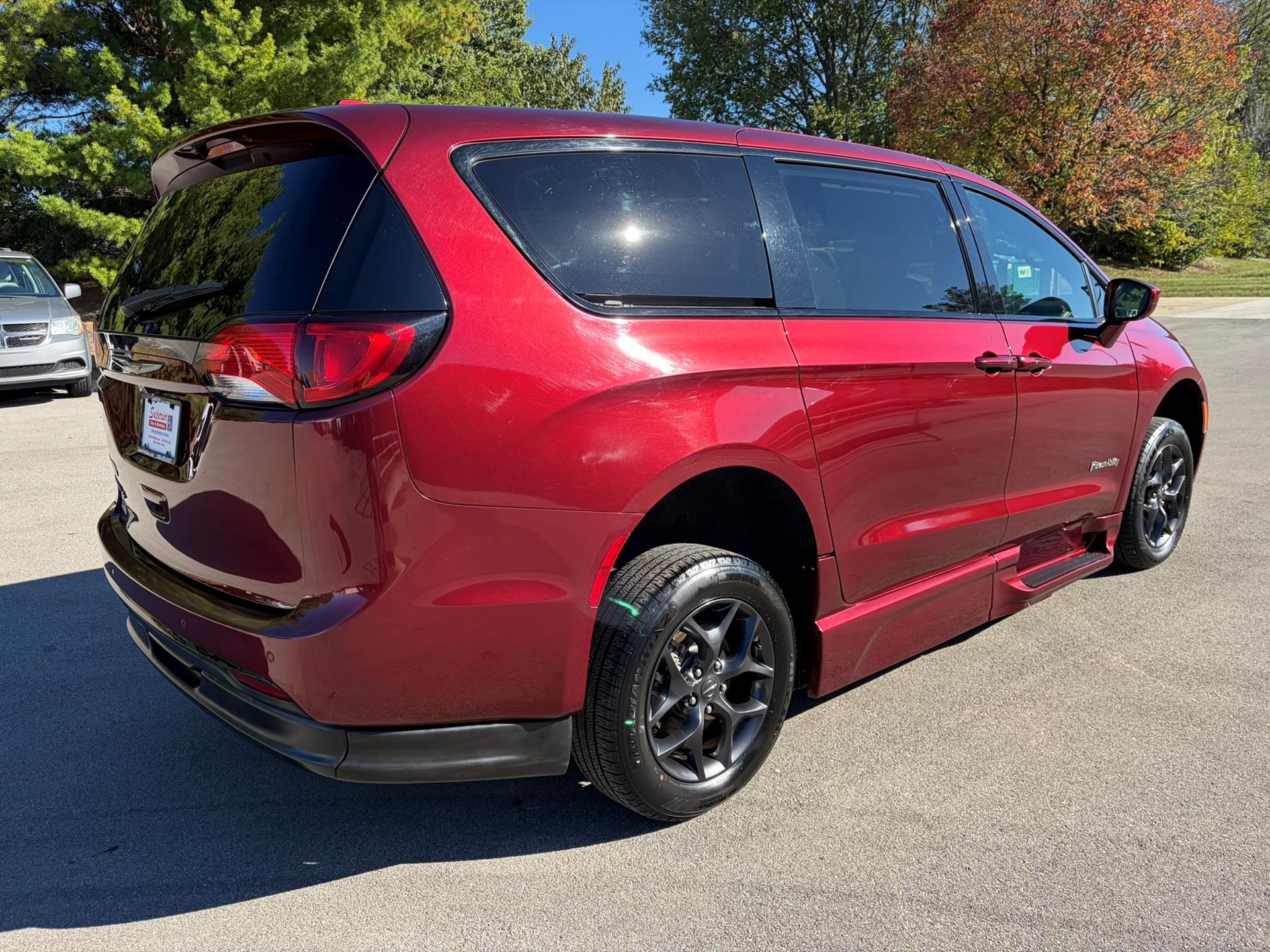 PRE OWNED 2019 Chrysler Pacifica Touring Plus