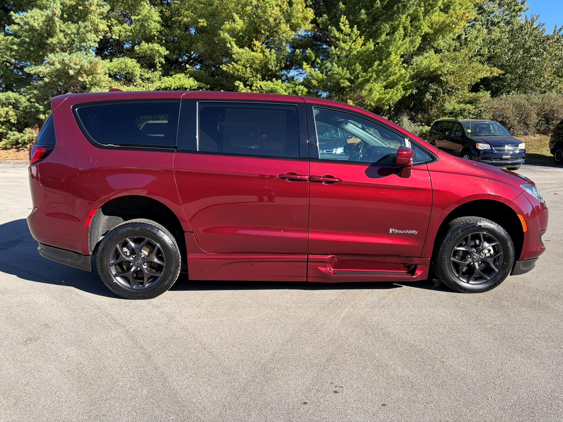 PRE OWNED 2019 Chrysler Pacifica Touring Plus