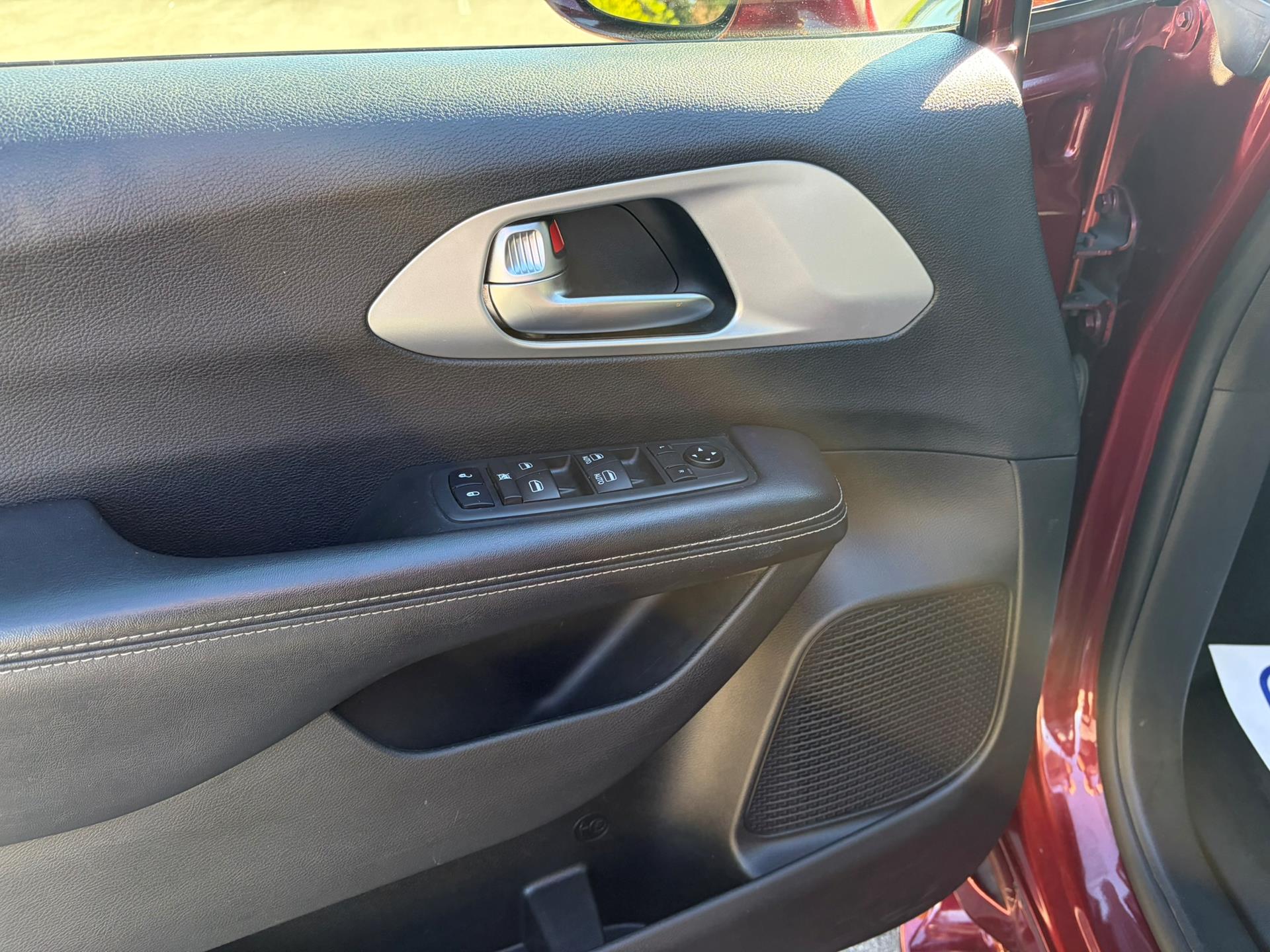 PRE OWNED 2019 Chrysler Pacifica Touring Plus