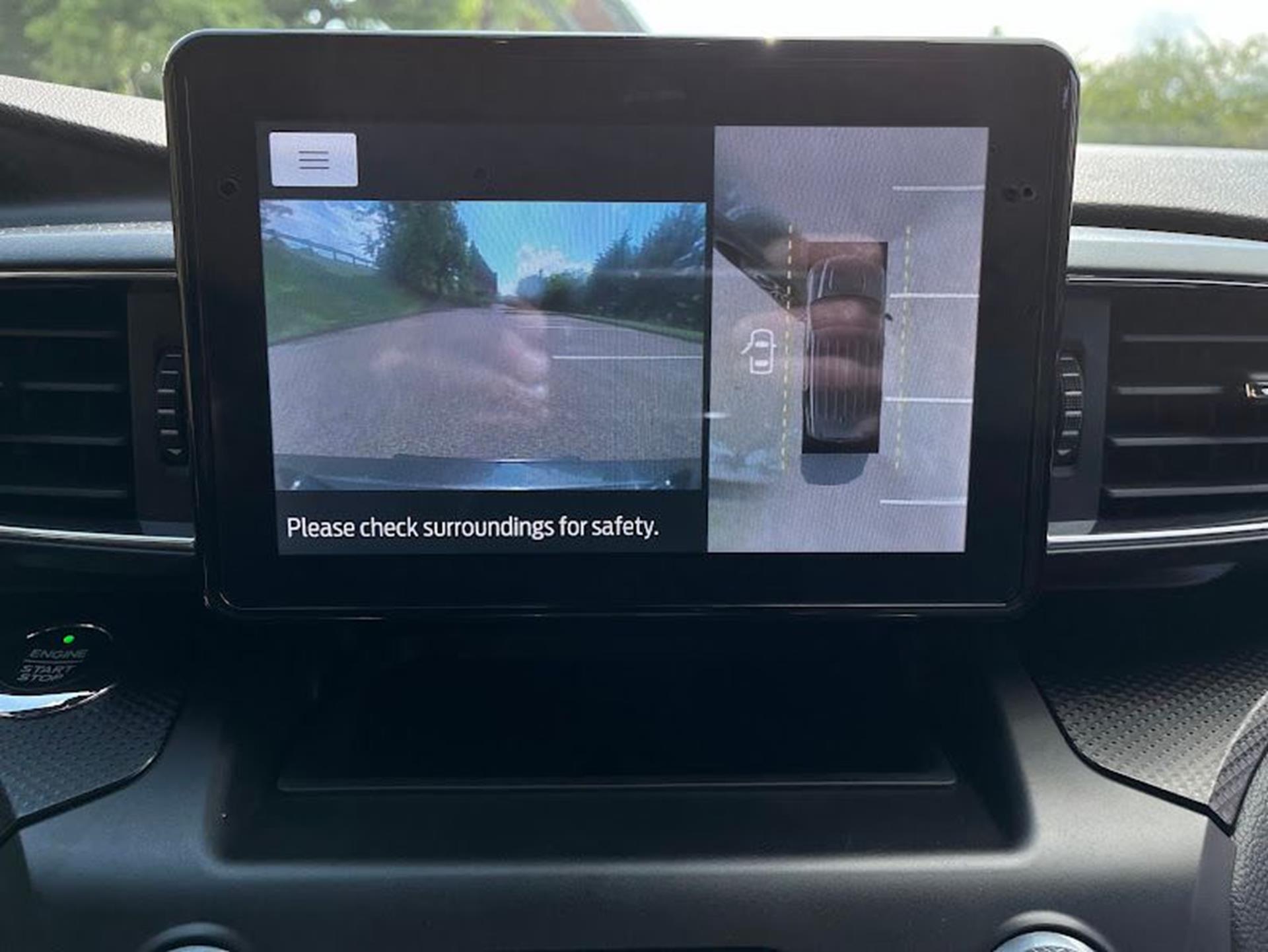2020 Ford Explorer ST - Photo 17