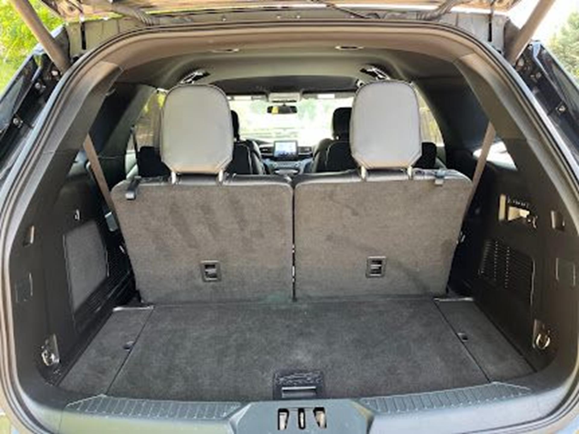 2020 Ford Explorer ST - Photo 44
