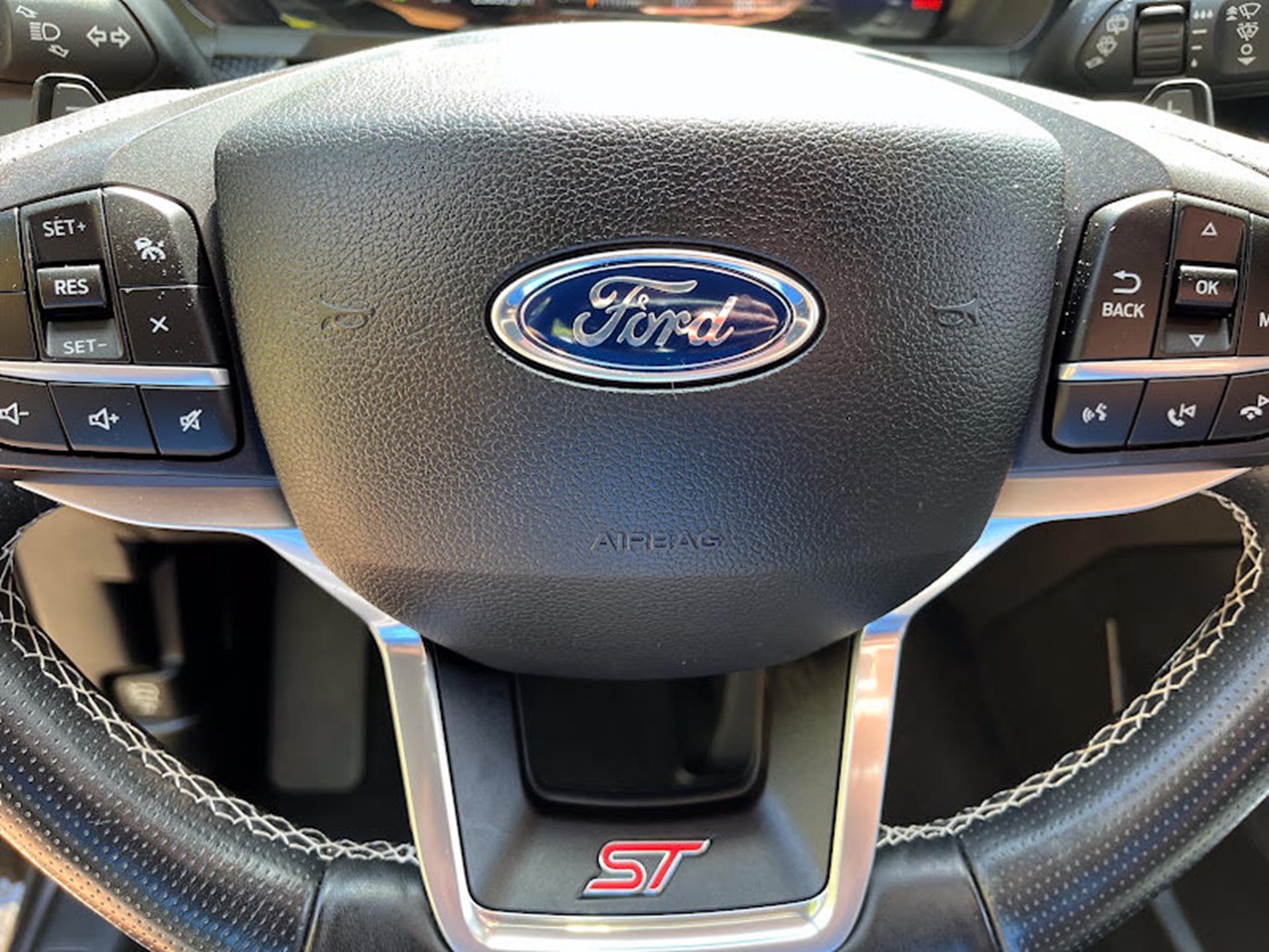 2020 Ford Explorer ST - Photo 14