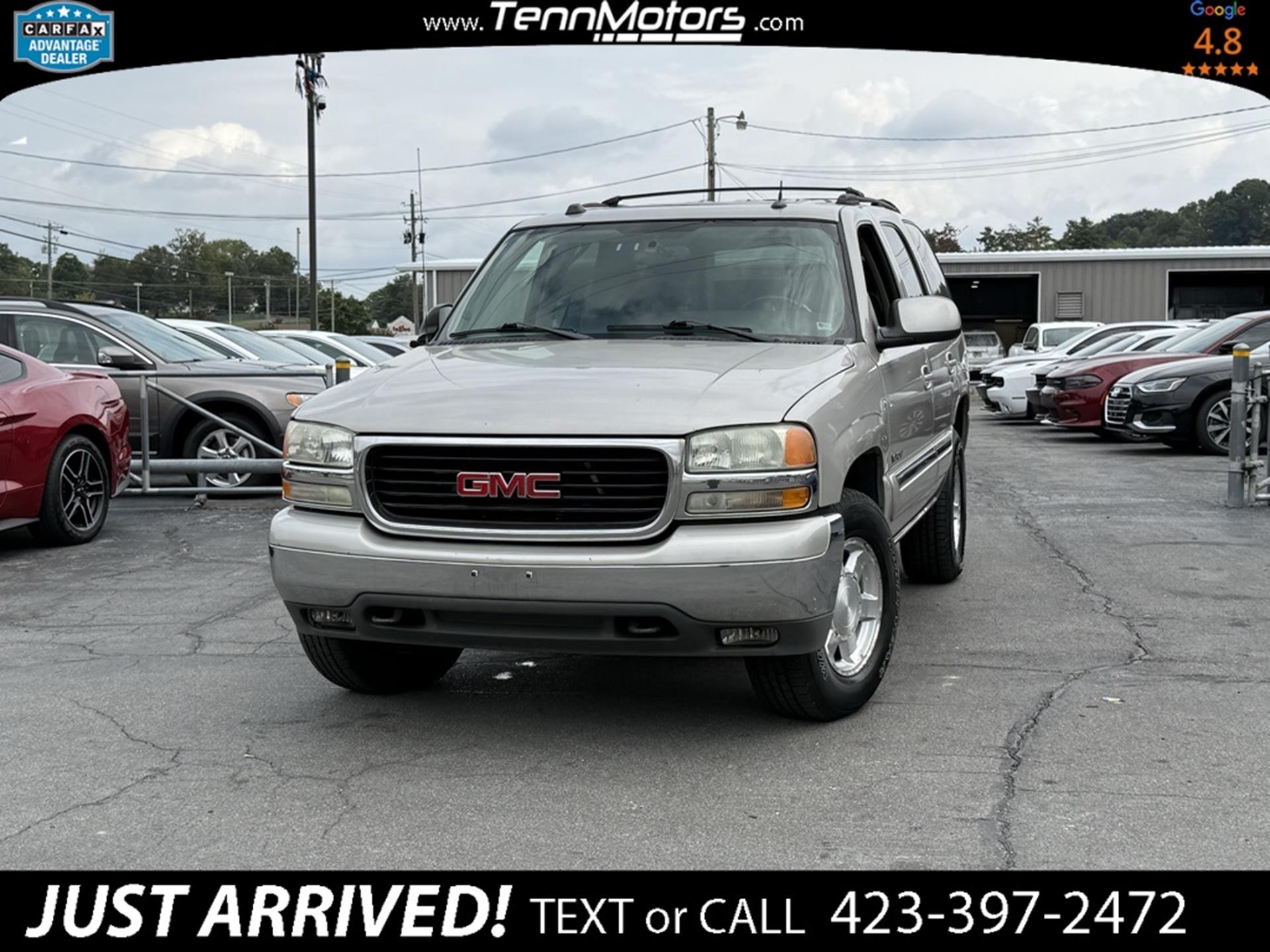 2004 Gmc Yukon SLT photo 2