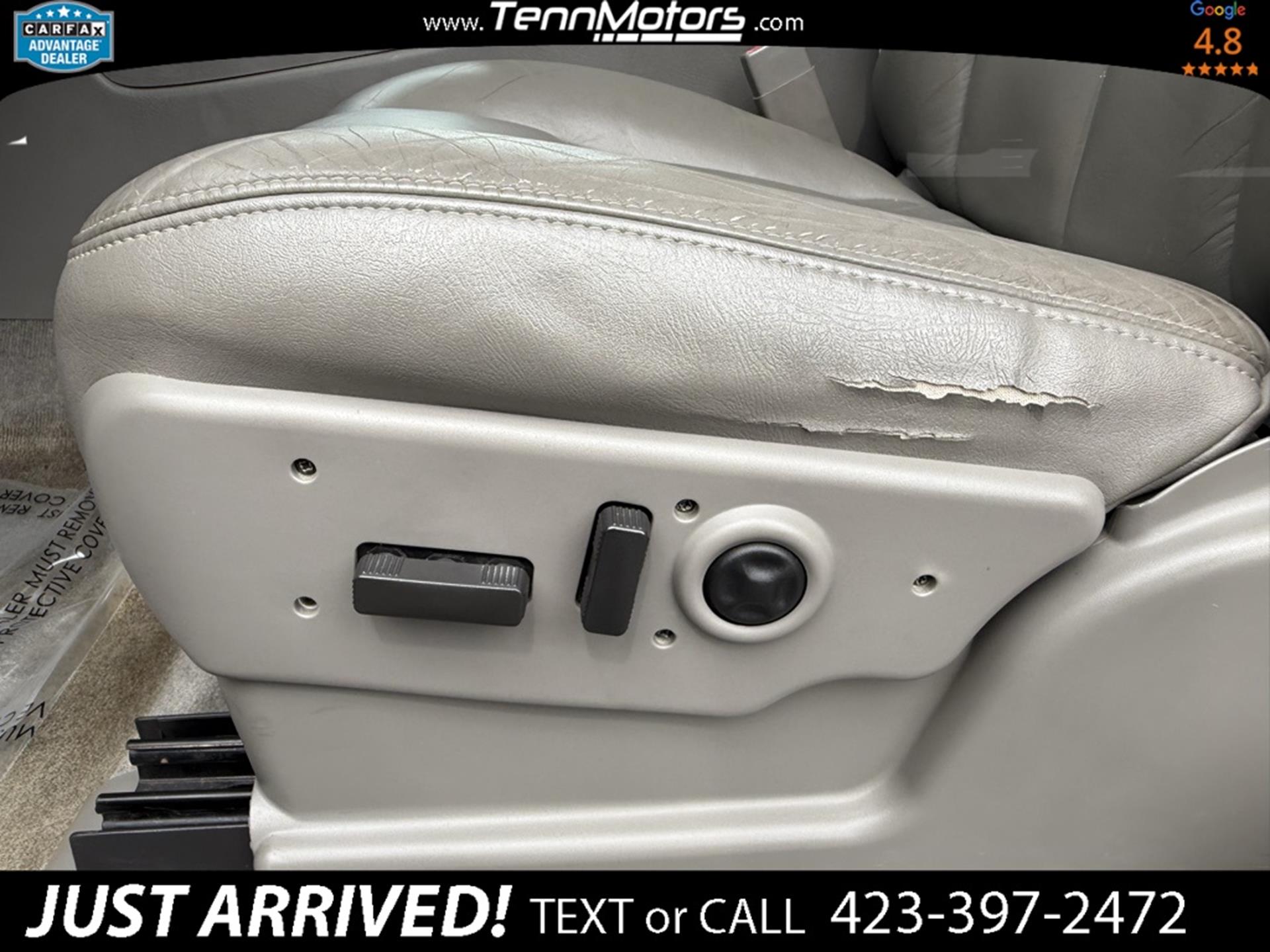 2004 Gmc Yukon SLT photo 11