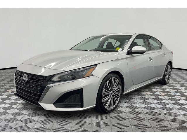 2023 Nissan Altima 2.5 SL FWD