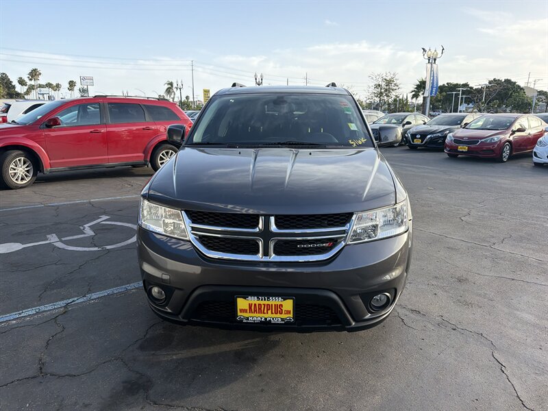 2019 Dodge Journey SE FWD's photo