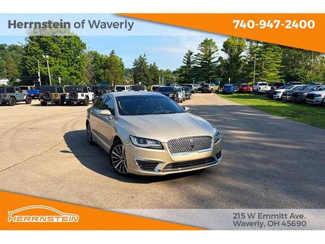 White Gold Metallic 2017 Lincoln MKZ Sedan Front-Wheel Drive 6-Speed Automatic