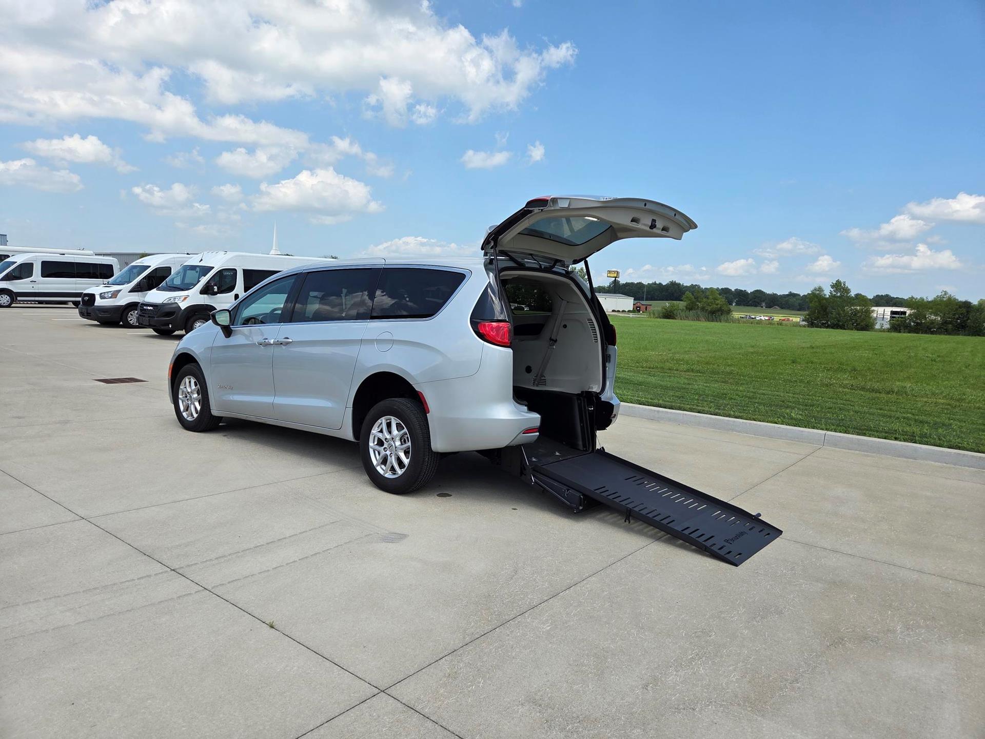 2024 Chrysler Voyager LX's photo