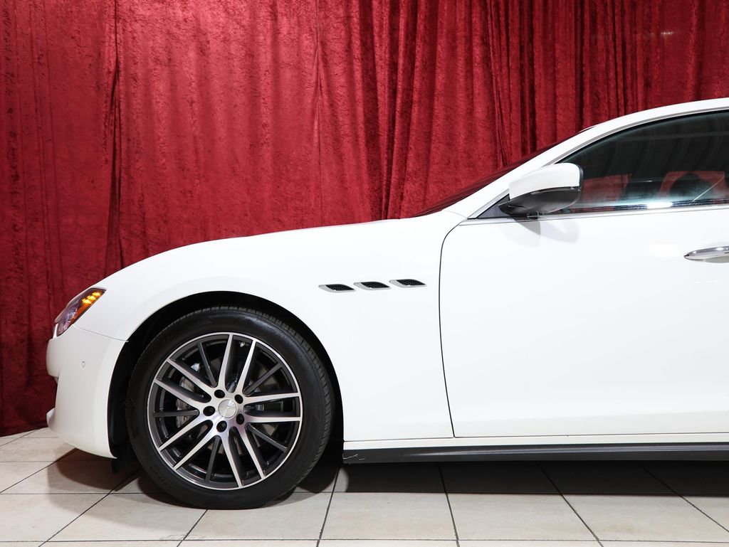 2018 Maserati Ghibli ZAM57XSA1J1293365 - Spanos Motors