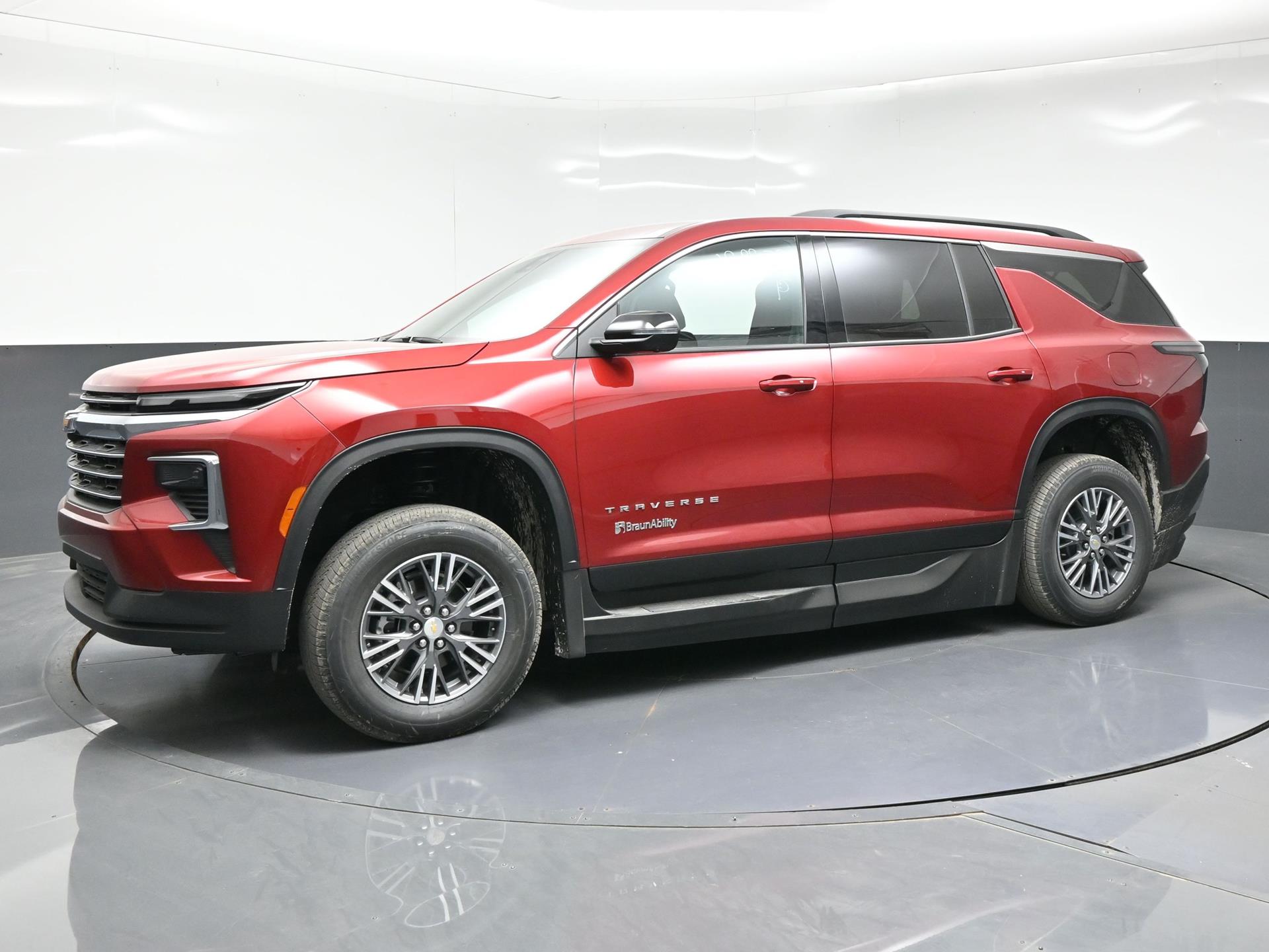 2026 Chevrolet Traverse LT - Photo 3